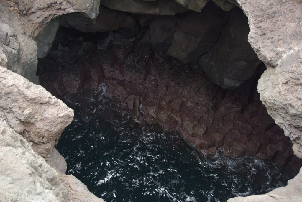 Grotta.